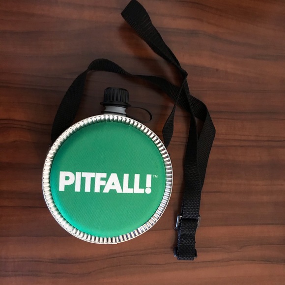 Pitfall camping canteen - Picture 3 of 6